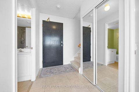 Photo 4 at 812 - 1720 Eglinton Avenue E, Victoria Village, Toronto