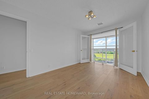 Photo 24 at 812 - 1720 Eglinton Avenue E, Victoria Village, Toronto