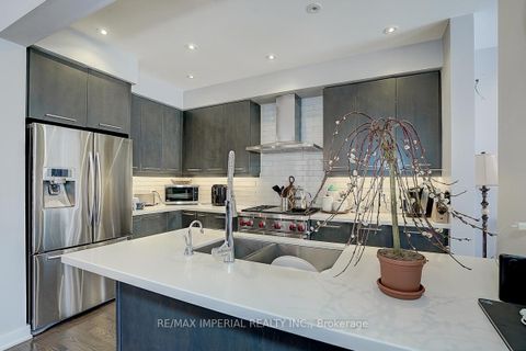 Photo 19 at 100 Dariole Drive, Oak Ridges Lake Wilcox, Richmond Hill
