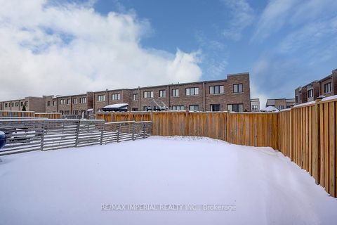 Photo 38 at 100 Dariole Drive, Oak Ridges Lake Wilcox, Richmond Hill