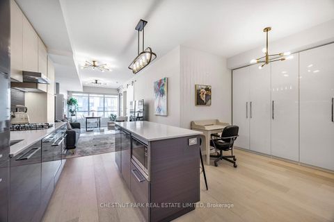Photo 5 at 304 - 835 St. Clair Avenue W, Wychwood, Toronto