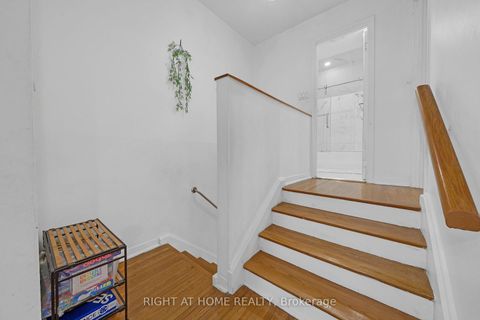 Photo 19 at 101 - 2901 Jane Street, Jane Heights, Toronto