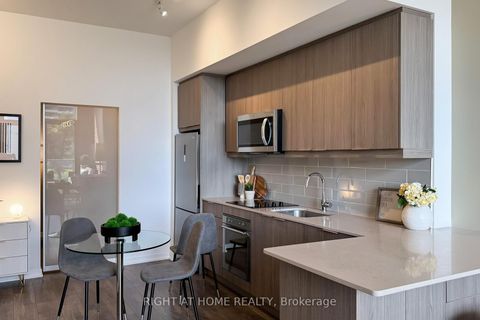 Photo 16 at 103 - 36 Forest Manor Road, Henry Farm, Toronto