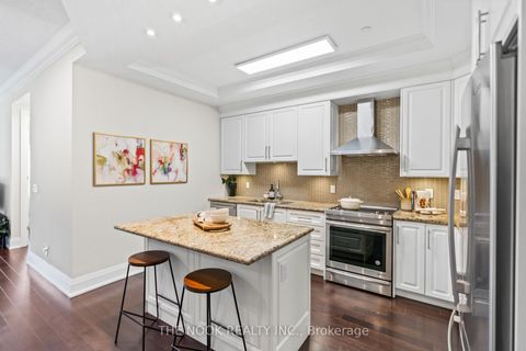 Photo 3 at 213 - 9909 Pine Valley Drive, Vellore Village, Vaughan
