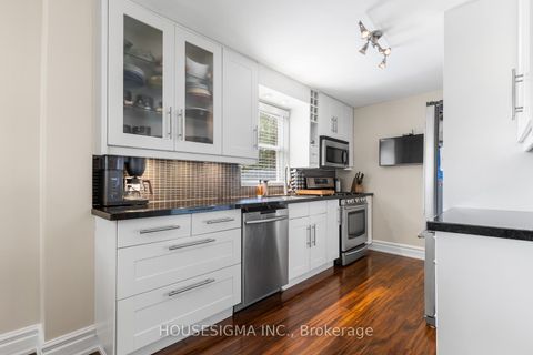 Photo 9 at 129 Edgecroft Road, Queensway, Toronto
