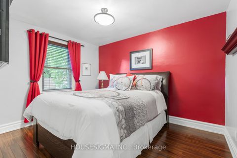 Photo 16 at 129 Edgecroft Road, Queensway, Toronto