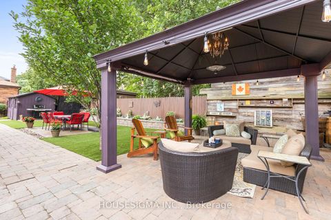 Photo 30 at 129 Edgecroft Road, Queensway, Toronto