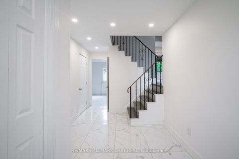 Photo 5 at 72 Jane Crescent, Allandale Heights, Barrie