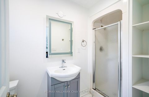 Photo 8 at 72 Jane Crescent, Allandale Heights, Barrie