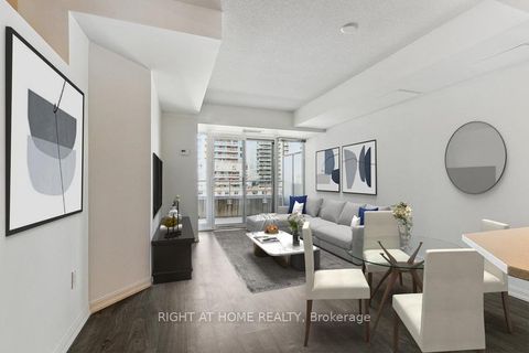 Photo 2 at 1015 - 75 East Liberty Street, Niagara, Toronto