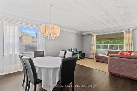 Photo 10 at 17 Allonsius Drive, West Deane, Toronto