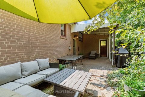 Photo 24 at 17 Allonsius Drive, West Deane, Toronto