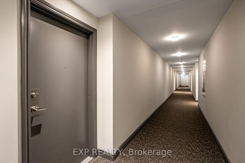Photo 3 at 317 - 11611 Yonge Street, Jefferson, Richmond Hill