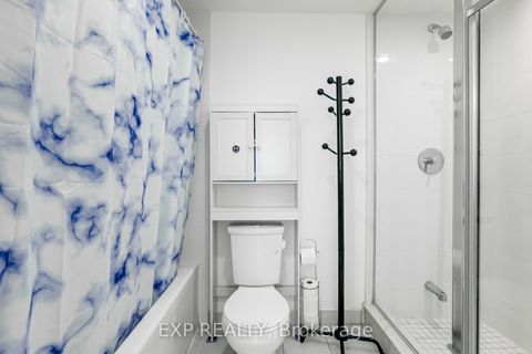 Photo 24 at 317 - 11611 Yonge Street, Jefferson, Richmond Hill
