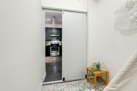 Photo 31 at 317 - 11611 Yonge Street, Jefferson, Richmond Hill