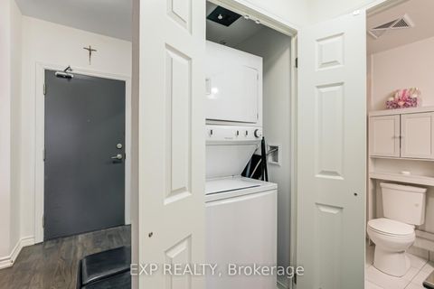 Photo 33 at 317 - 11611 Yonge Street, Jefferson, Richmond Hill
