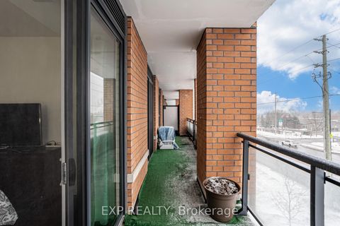 Photo 34 at 317 - 11611 Yonge Street, Jefferson, Richmond Hill