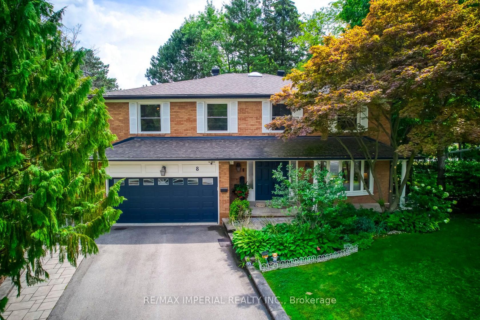 8 Medalist Road, Windfields, Toronto 