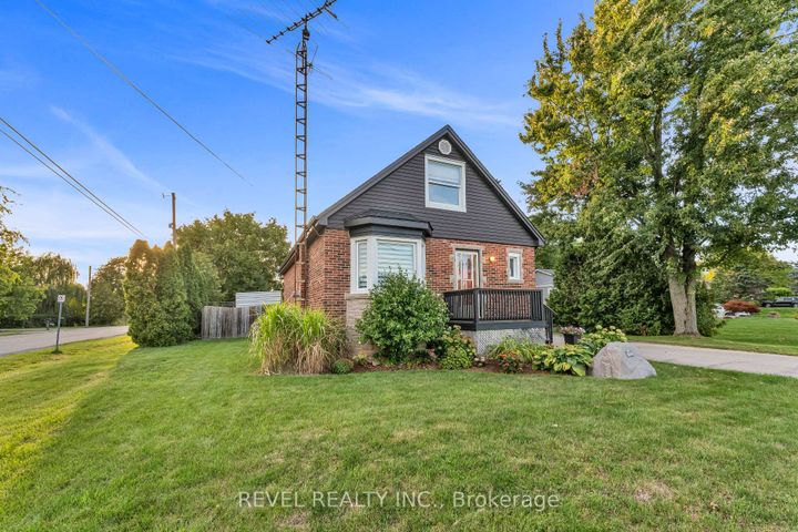 Photo 2 at 680 Woodburn Road, Woodburn, Hamilton