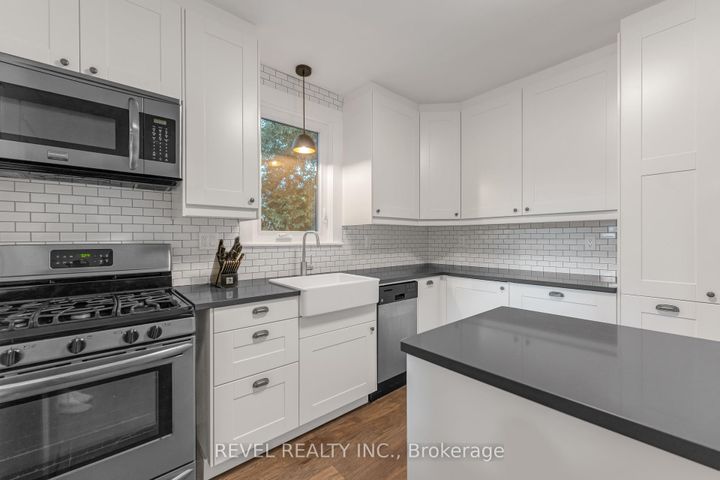Photo 10 at 680 Woodburn Road, Woodburn, Hamilton