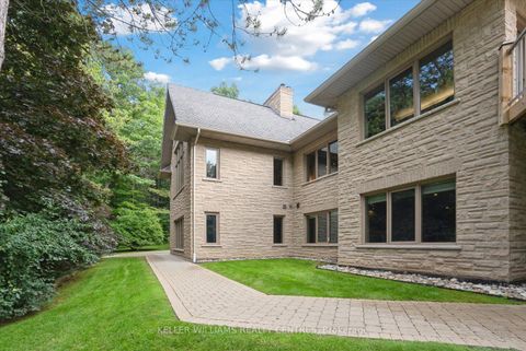 Photo 42 at 6 Country Heights Drive, Rural Richmond Hill, Richmond Hill