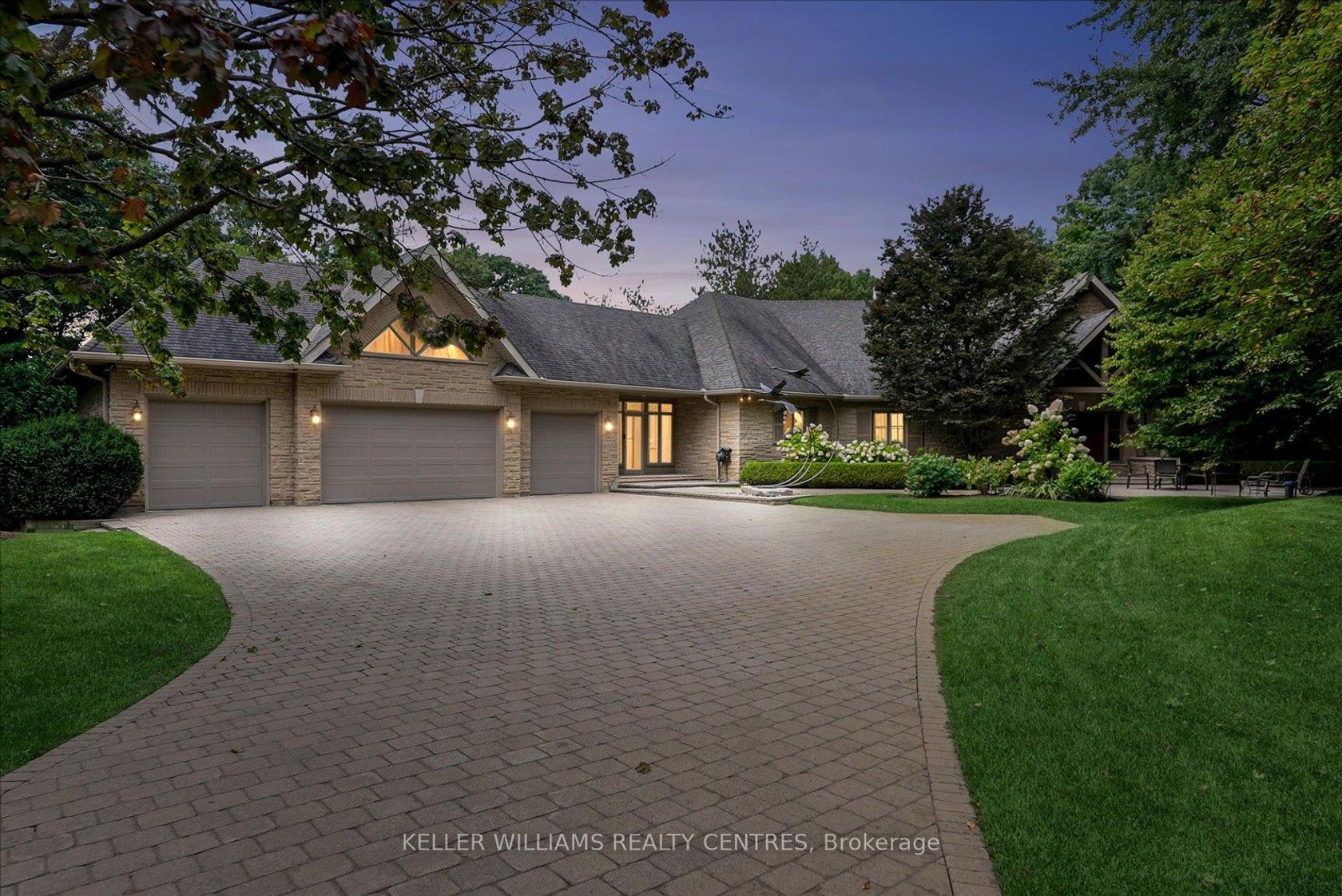 6 Country Heights Drive, Rural Richmond Hill, Richmond Hill 