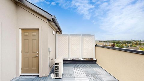 Photo 22 at 22 - 181 PARKTREE Drive, Maple, Vaughan