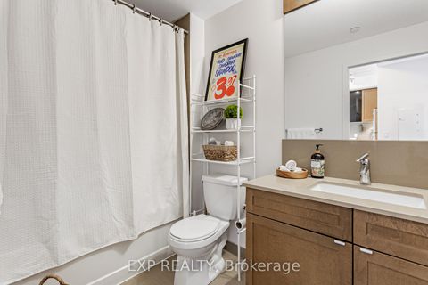Photo 14 at 1018 - 98 Lillian Street, Mount Pleasant West, Toronto