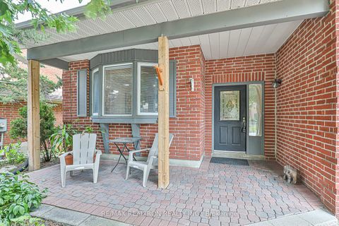 Photo 2 at 274 Yorkshire Drive, London, Newmarket