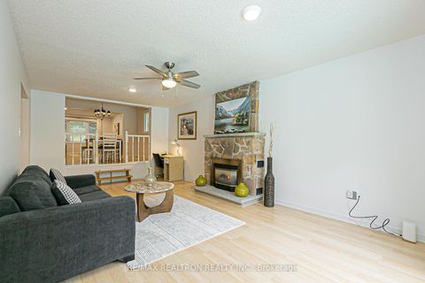 Photo 13 at 274 Yorkshire Drive, London, Newmarket