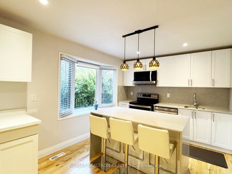 Photo 26 at 274 Yorkshire Drive, London, Newmarket