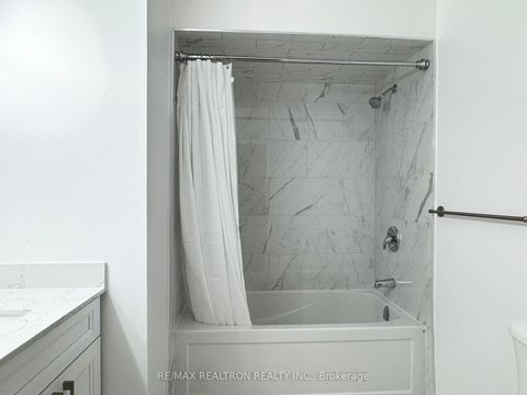 Photo 27 at 274 Yorkshire Drive, London, Newmarket Photo 27 at 274 Yorkshire Drive, London, Newmarket