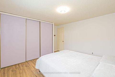 Photo 38 at 274 Yorkshire Drive, London, Newmarket