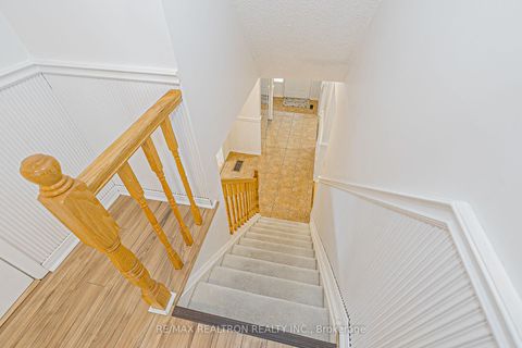 Photo 43 at 274 Yorkshire Drive, London, Newmarket