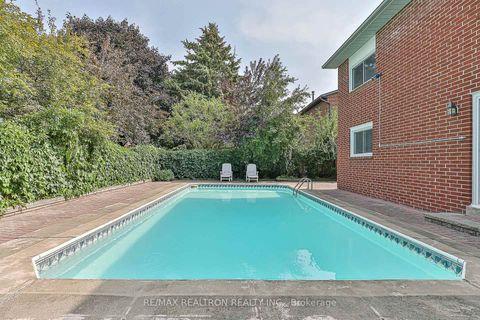 Photo 47 at 274 Yorkshire Drive, London, Newmarket Photo 47 at 274 Yorkshire Drive, London, Newmarket