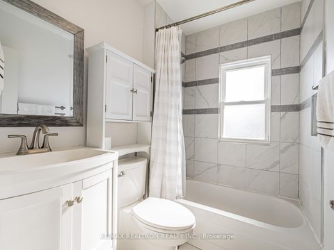 Photo 17 at 640 Winona Drive, Oakwood Village, Toronto