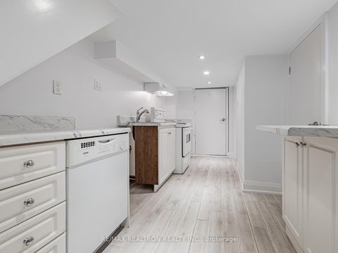Photo 21 at 640 Winona Drive, Oakwood Village, Toronto