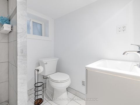 Photo 22 at 640 Winona Drive, Oakwood Village, Toronto