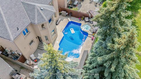 Photo 43 at 118 Forest Lane Drive, Beverley Glen, Vaughan