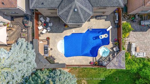 Photo 45 at 118 Forest Lane Drive, Beverley Glen, Vaughan