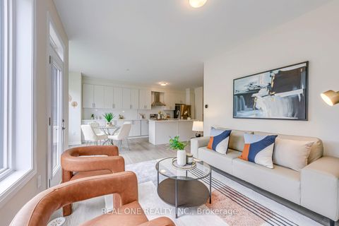 Photo 17 at 3497 Post Road, GO Glenorchy, Oakville