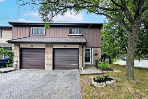 Photo 1 at 20 - 1121 Sandhurst Circle, Agincourt North, Toronto