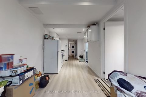 Photo 33 at 20 - 1121 Sandhurst Circle, Agincourt North, Toronto