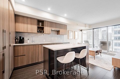 Photo 2 at 2310 - 19 Bathurst Street, Waterfront Communities C1, Toronto