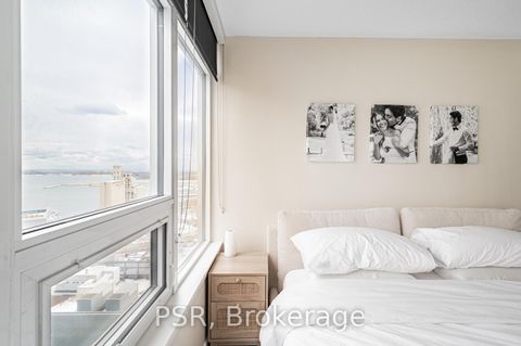 Photo 11 at 2310 - 19 Bathurst Street, Waterfront Communities C1, Toronto