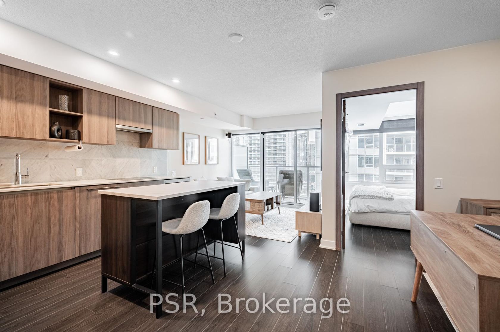 2310 - 19 Bathurst Street, Waterfront Communities C1, Toronto 