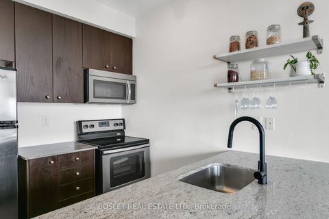 Photo 10 at 608 - 5101 Dundas Street W, City Centre West, Toronto