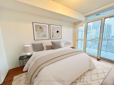Photo 12 at 608 - 5101 Dundas Street W, City Centre West, Toronto