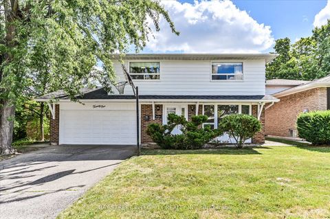 Photo 0 at 21 Whitehorn Crescent, Don Valley Village, Toronto