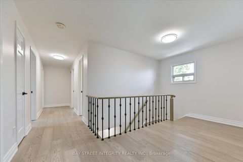 Photo 20 at 21 Whitehorn Crescent, Don Valley Village, Toronto